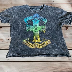 Guns N’ Roses Vintage Grunge crop T-shirt with Raw rolled hem
